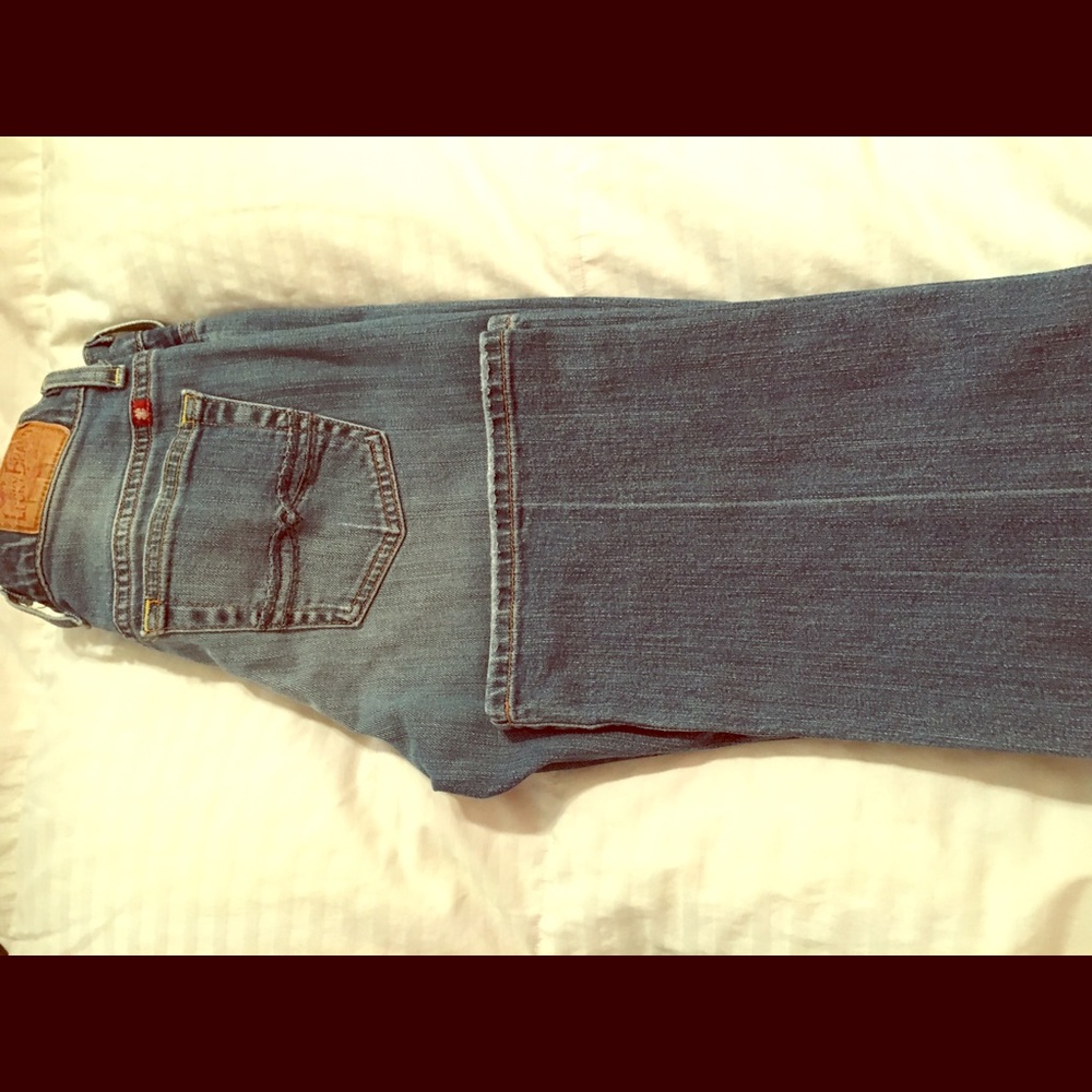 Lucky Jeans